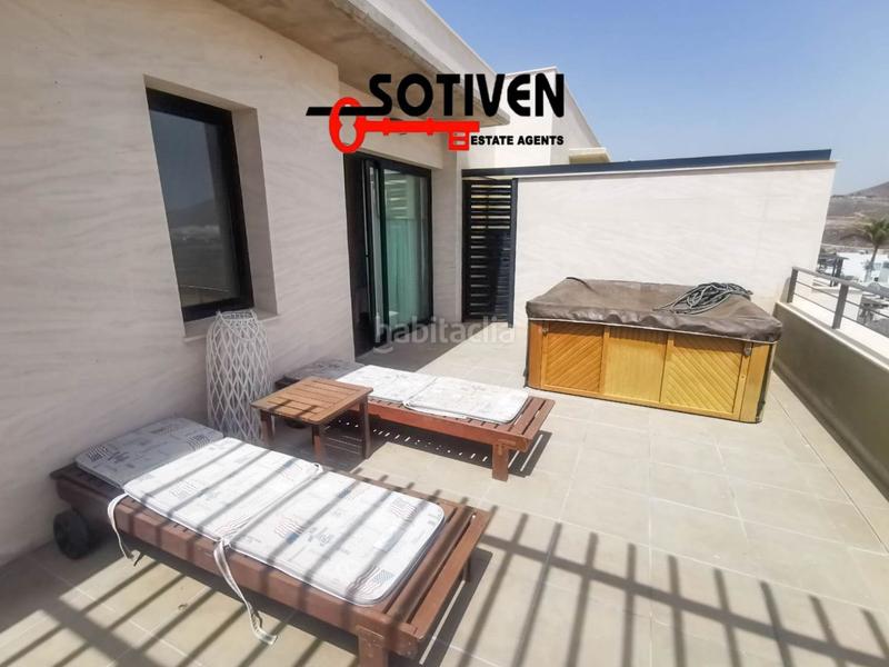 Foto a32cf51c-fe4e-457d-8877-f9263d1b8a10. Àtic amb aparcament a La Caldera Adeje