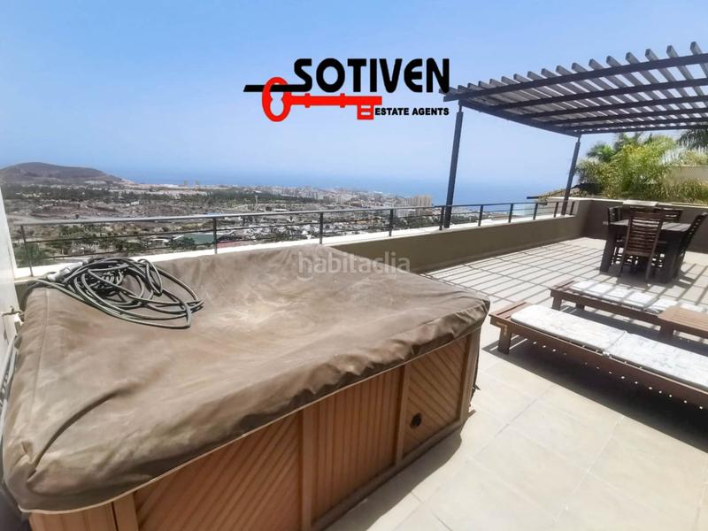 Foto cfc78d03-f015-4d10-8c56-4424f0e5c344. Àtic amb aparcament a La Caldera Adeje