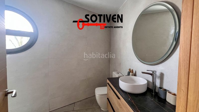 Foto 2117cda7-985e-4baf-9a4a-d830b47e4b2d. Casa adossada amb aparcament a Alcalá Guía de Isora