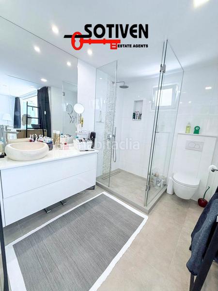 Foto 39eb7928-571b-4016-82b2-858360948278. Attique avec parking piscine dans Playa Fañabé Alto Adeje