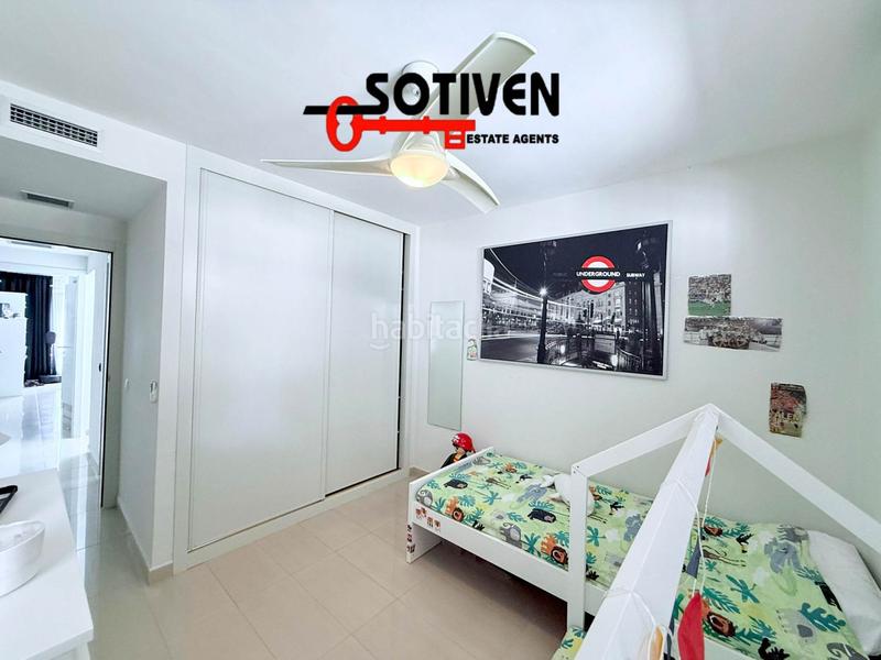 Foto 41e2ec58-bfd2-431e-b8e7-aca5d382c978. Attique avec parking piscine dans Playa Fañabé Alto Adeje