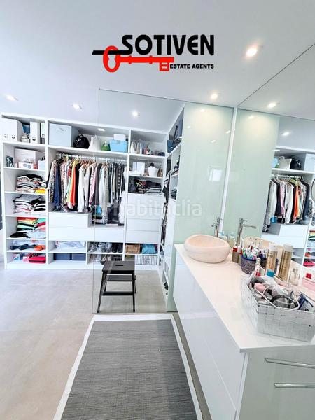 Foto 461ba8d0-3b74-496f-9a2b-e54d02978e5a. Attique avec parking piscine dans Playa Fañabé Alto Adeje