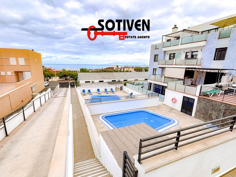 Foto 5647cc84-d93e-4bec-a0fc-01680a6feecb. Attique avec parking piscine dans Playa Fañabé Alto Adeje