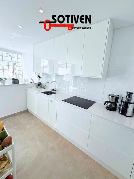 Foto fb95e48c-87df-452e-b4ad-8f45a83cf835. Attique avec parking piscine dans Playa Fañabé Alto Adeje