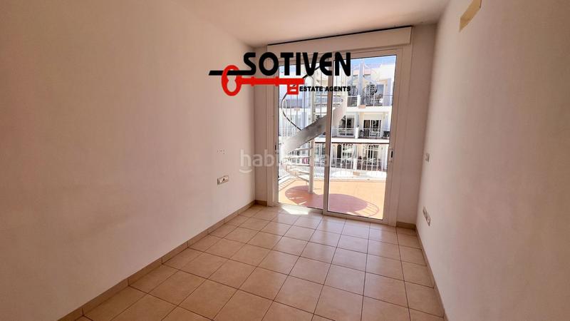 Foto 0073bdb4-44af-4d5e-85e7-4b703d117862. Piccolo appartamento con parcheggio piscina in Puerto de Santiago Santiago del Teide