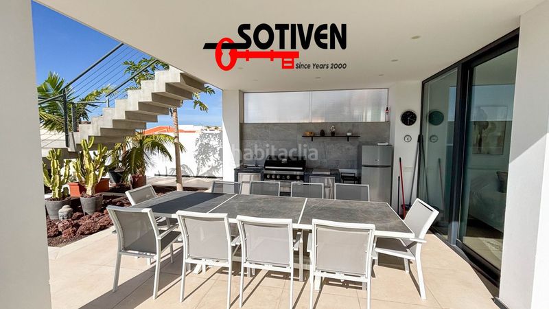 Foto e464f4fa-6a92-4222-a193-0362cb47359f. Xalet amb piscina a Playa Fañabé Alto Adeje