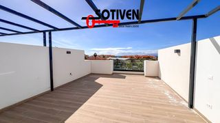 Rent Semi detached house in Playa de San Juan. Adosado en alquiler en playa san juan, 2 dormitorios.