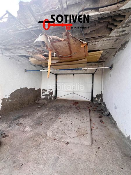 Foto 3446bc67-f0e1-4510-9326-6122aa89c153. Casa amb aparcament a Arico