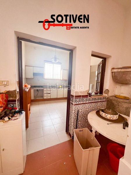 Foto 5d754109-5357-43fe-ba1e-55b7ce240949. Casa amb aparcament a Arico