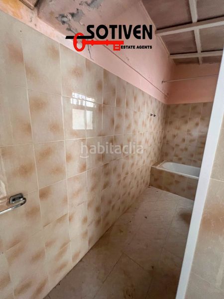 Foto 9140d613-257b-4d76-9215-51dacb4d377c. Casa amb aparcament a Arico