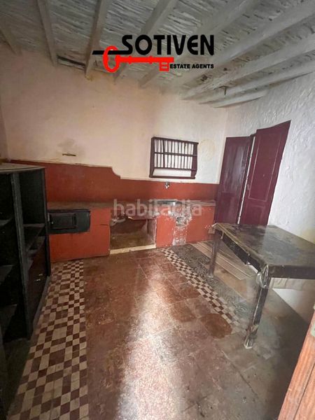 Foto ec494304-b449-46a2-8e1c-c52777b466d1. Casa amb aparcament a Arico