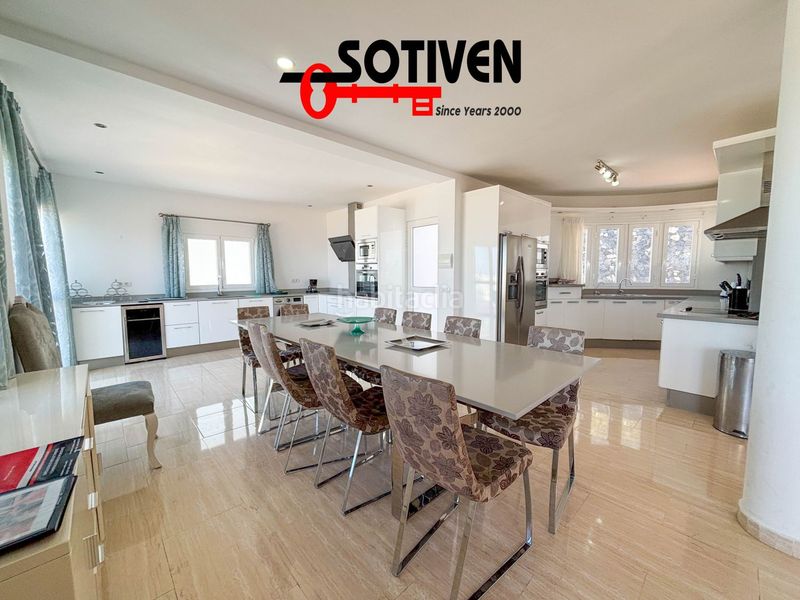 Foto 1c4376e7-412b-4bc5-9597-5b41bc906199. Xalet amb aparcament a Torviscas Centro y Alto Adeje