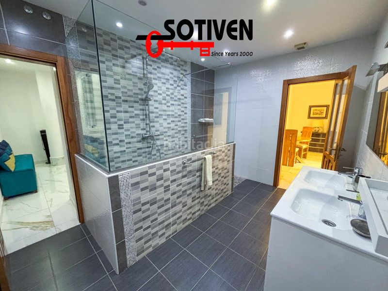 Foto 1fb7cbfd-c267-40df-a29e-a8636f1af1f5. Xalet amb aparcament a Torviscas Centro y Alto Adeje