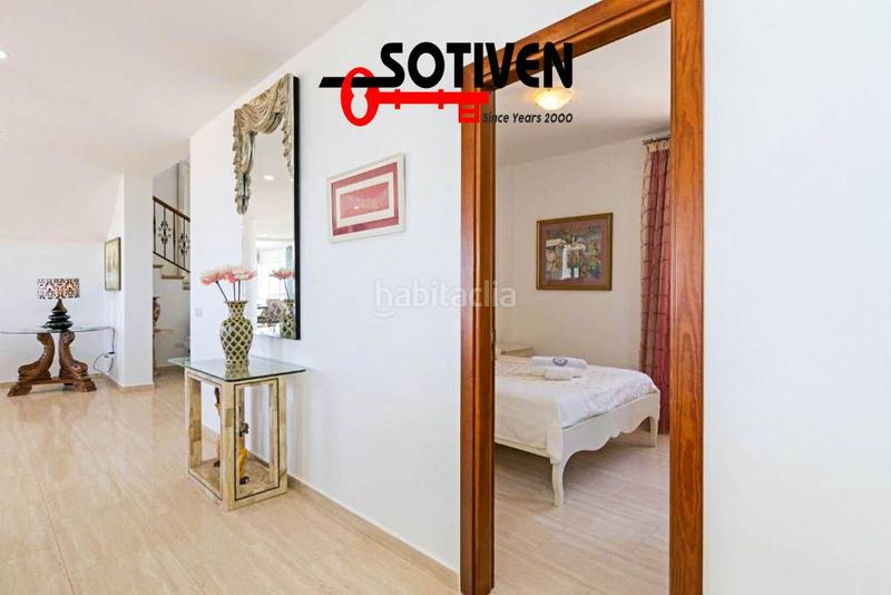 Foto 697bdfba-c8fc-48b8-9dce-0b1e75f59322. Xalet amb aparcament a Torviscas Centro y Alto Adeje