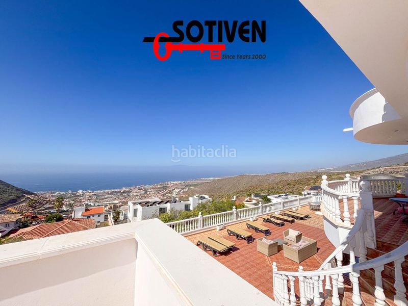 Foto 8ad7ae69-45c2-4e3b-ba90-e9bfd6fd7149. Xalet amb aparcament a Torviscas Centro y Alto Adeje