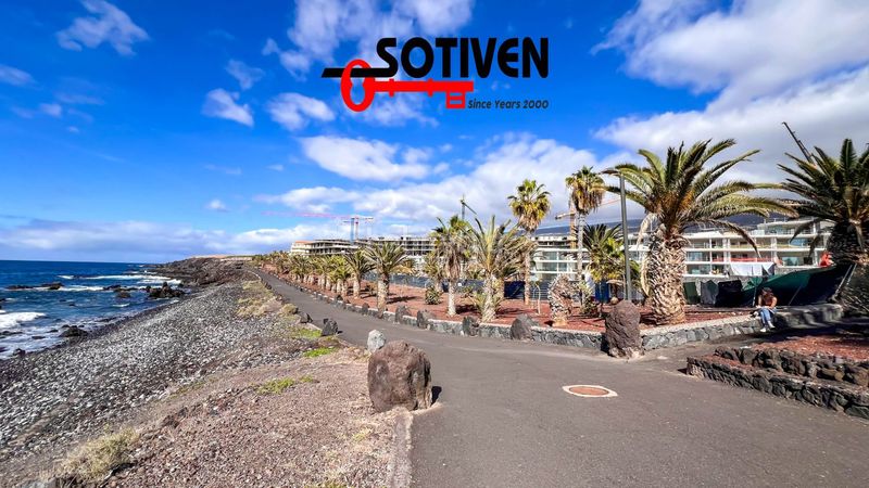 Foto 901f8fde-c522-41a9-9468-7f46ddc5e827. Casa adossada amb aparcament a Playa de San Juan Guía de Isora