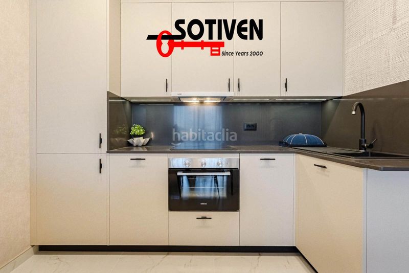 Foto dd9ed837-3e29-4281-9c13-c837a31191d5. Casa adossada amb aparcament a Playa de San Juan Guía de Isora
