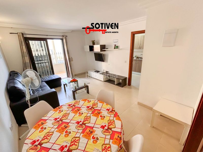 Foto 7a1115a8-fe29-4b33-98ad-e263b720efee. Apartament amb aparcament piscina a Casco Urbano Adeje