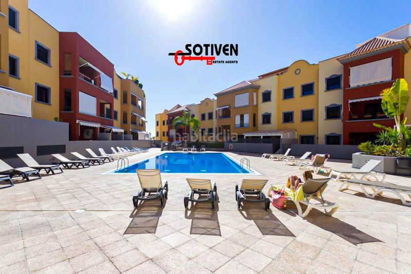 Foto becca4f4-ee50-4a83-acce-f788edbb0bd9. Apartament amb aparcament piscina a Casco Urbano Adeje
