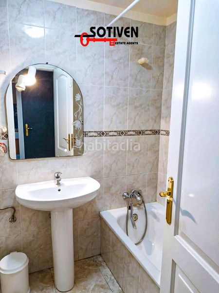 Foto 12cfd6be-fadd-465b-93f8-eff7951db7b8. Apartament amb aparcament a Guía de Isora interior Guía de Isora