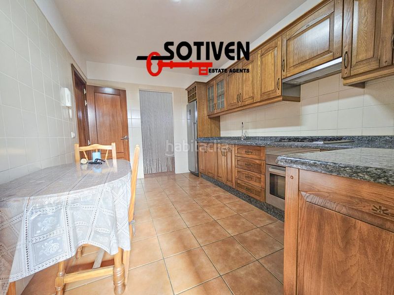 Foto d90e1da8-5ee7-42cb-9ec4-9d50424ba03d. Casa adossada a Casco Urbano Adeje