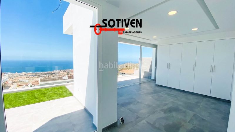Foto 0d57047f-1ea5-495a-bac0-ee0e325f6e41. Miete chalet mit parking pool in Torviscas Centro y Alto Adeje