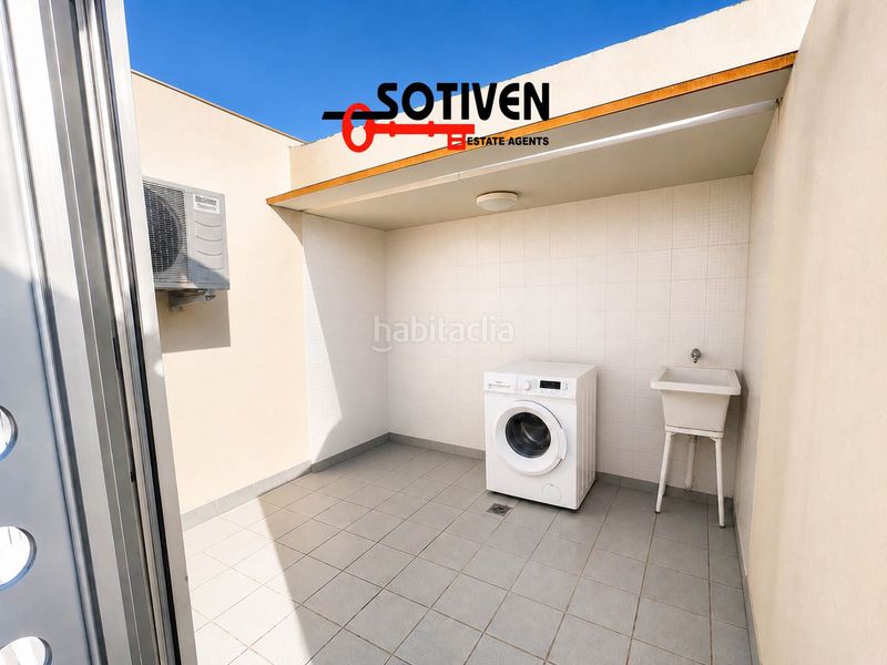 Foto 1b52d0a8-936c-4d88-8f5f-b4dcab9353d1. Apartament amb aparcament a La Caleta Adeje