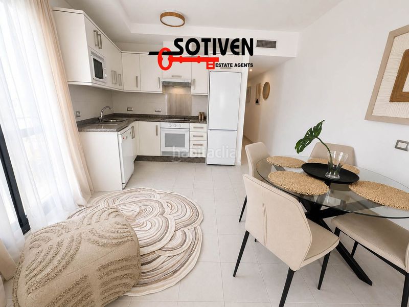 Foto ba3d0ac7-3830-4dc3-979c-a074069e0798. Apartament amb aparcament a La Caleta Adeje