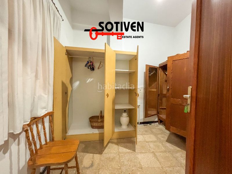 Foto 04215dfa-97fa-41e1-8e96-5e52f2db4bda. Casa amb aparcament a Guía de Isora interior Guía de Isora