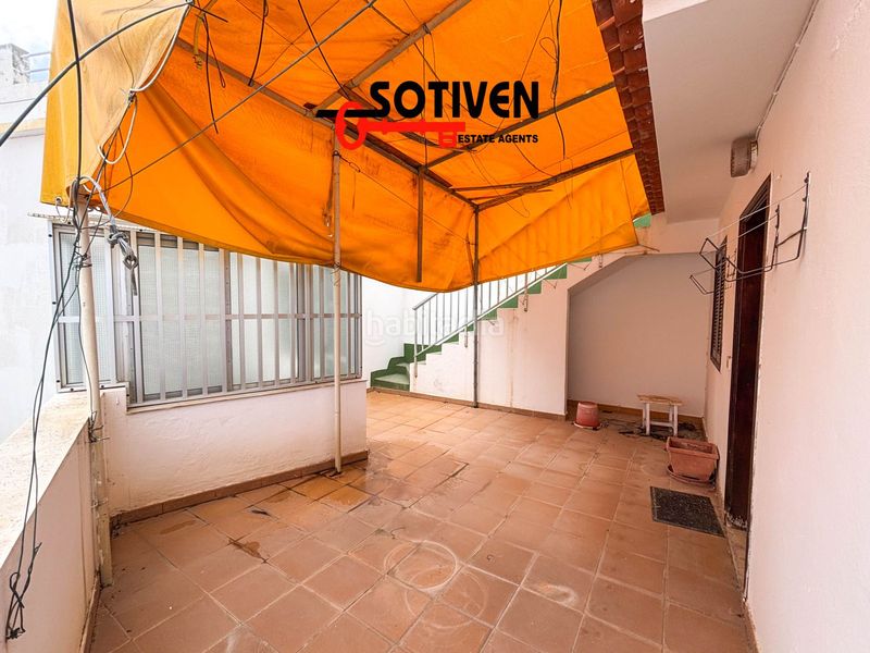 Foto 70cddffa-e5d0-43f0-a8c2-37dcec1a7048. Casa amb aparcament a Guía de Isora interior Guía de Isora