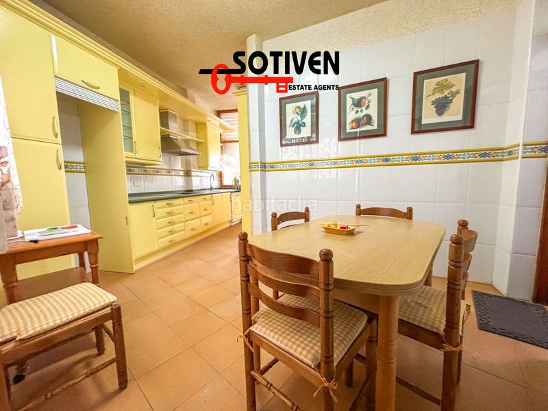 Foto fa5912a8-63ac-4b37-a08f-5fdc839ce7d0. Casa amb aparcament a Guía de Isora interior Guía de Isora