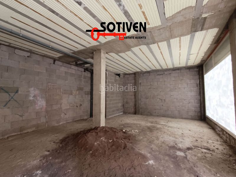 Foto fb5d3e8b-a6c5-42ed-8b83-3adfd185b86d. Local comercial a Cabo Blanco Arona