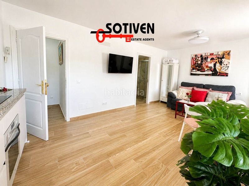 Foto 1d4d907e-37a8-46e1-99d0-8bd1445fb12d. Alquiler estudio  en alquiler en Los Cristianos. en Arona