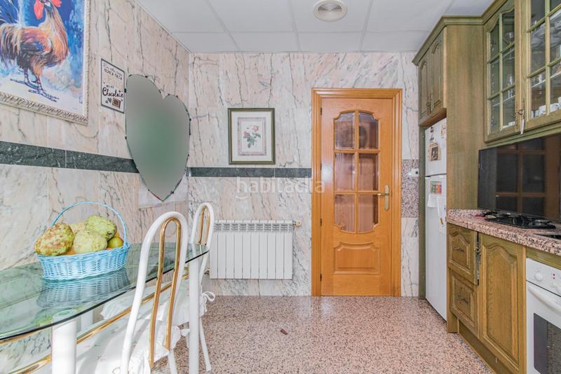 Foto 5d80f78a-f9e0-470b-a641-41b2d6093d9c. Chalet ogijares chalet independiente en parcela de 1350 metros cuadrados. en Ogíjares