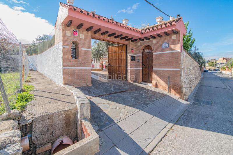 Foto 9ea4c86b-a9da-4c85-bfc0-ad8e8878200b. Chalet ogijares chalet independiente en parcela de 1350 metros cuadrados. en Ogíjares