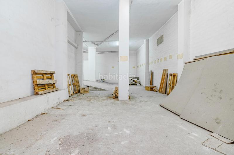 Foto d0e915ba-b066-4aa1-9eb8-f1ce41ceebbe. Local comercial a La Cruz Granada
