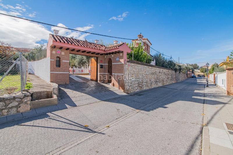 Foto 431dafa3-3ff2-452a-9282-5b8f125598ef. Chalet ogijares chalet independiente en parcela de 1350 metros cuadrados. en Ogíjares