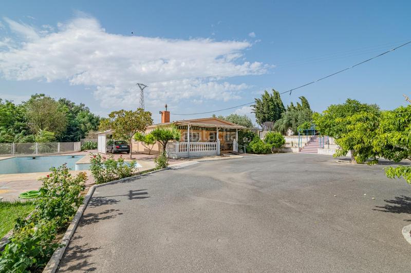 Foto 5ce21084-3bb4-4eee-893d-672ea68ab27b. Local commercial dans carretera carretera de motril 117. Alhendín 117 dans Alhendín