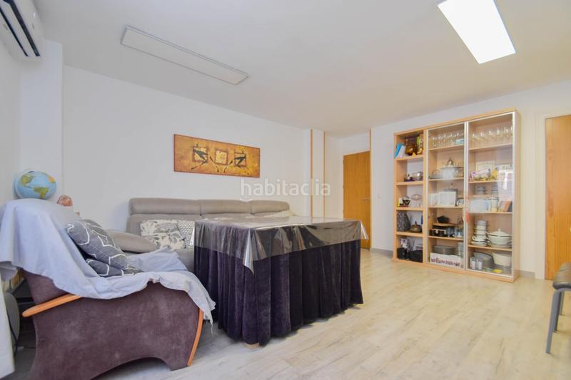 Foto 3f5abadf-da76-457b-a580-376e9f5ea36f. Planta baja oportunidad única! vivienda reformada en el centro cerca del metro en Armilla