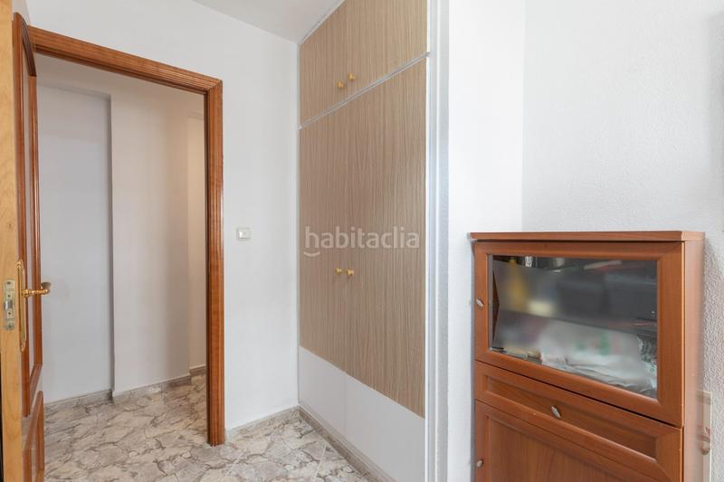 Foto 601143b8-5a05-4e54-81b3-191acd1b870d. Piso magnifico piso de tres habitaciones en una quinta planta con terraza, junto a universidades!!!!!! en Granada