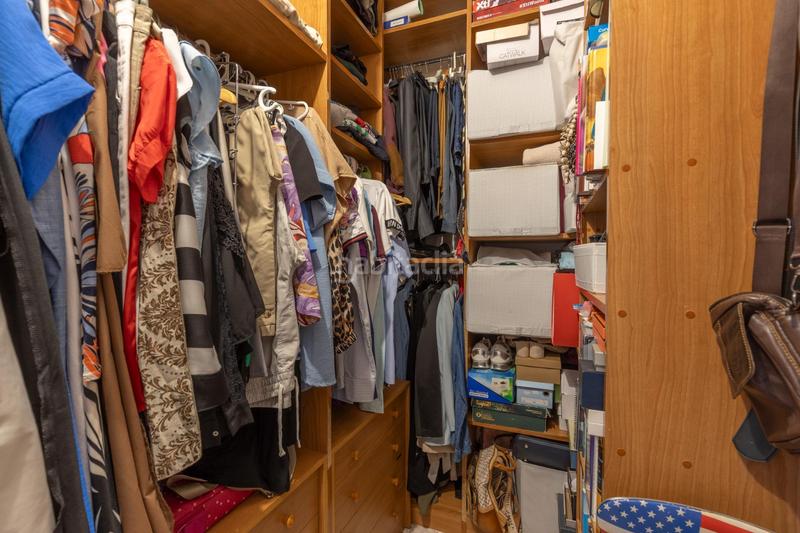 Foto b1d85629-5fee-45ae-a96d-913a8a00cbce. Piso magnifico piso de tres habitaciones en una quinta planta con terraza, junto a universidades!!!!!! en Granada