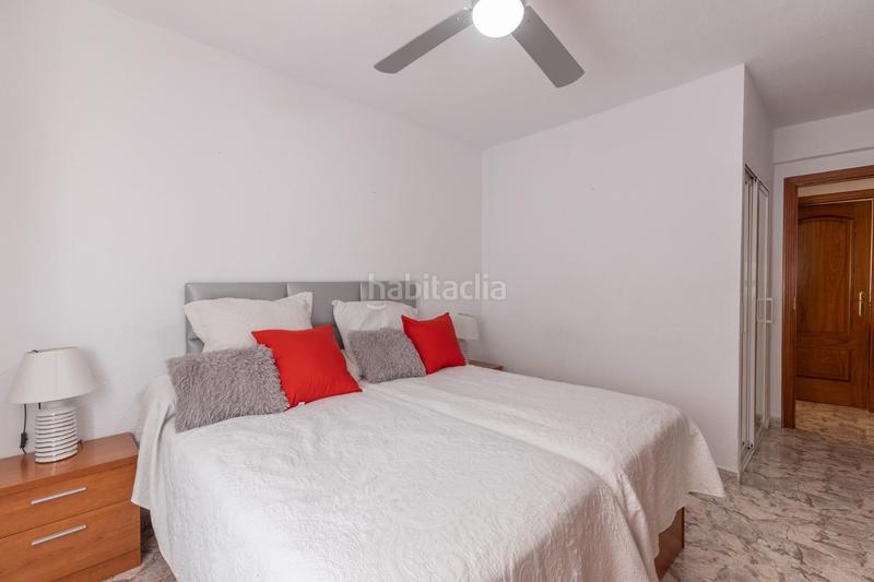 Foto e5f37f27-133c-4996-9048-3795f83c8ae3. Piso magnifico piso de tres habitaciones en una quinta planta con terraza, junto a universidades!!!!!! en Granada