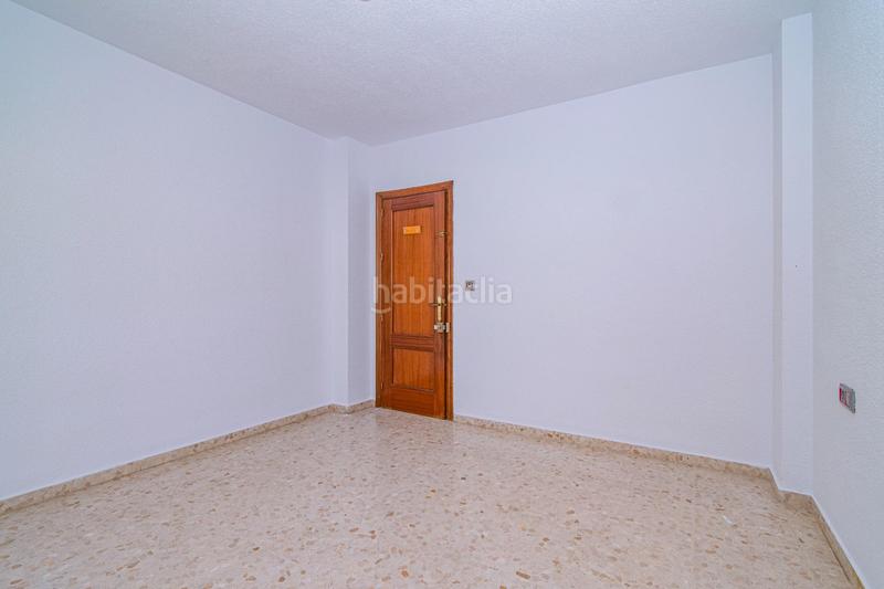 Foto 43974e69-7d27-4679-b9eb-5b6bb4de8bbd. Casa pareada en Polideportivo Alhendín