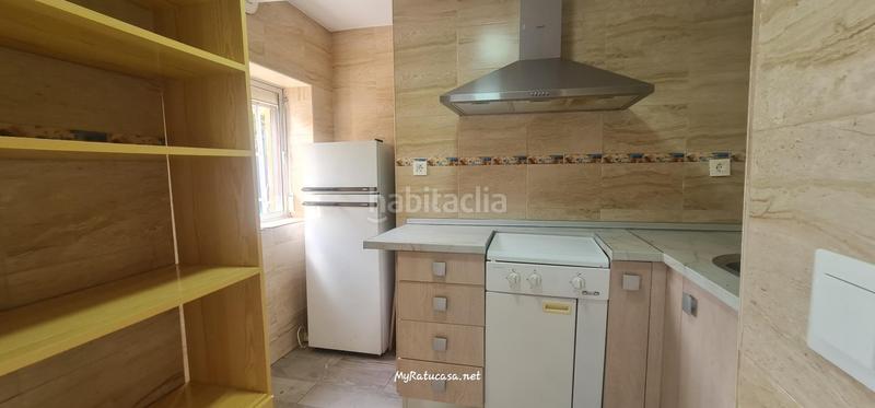 Foto f964ca01-34ac-4c78-a0f8-f9a46dc57080. Alquiler piso zaidin. avenida dilar. dos dormitorios en Granada