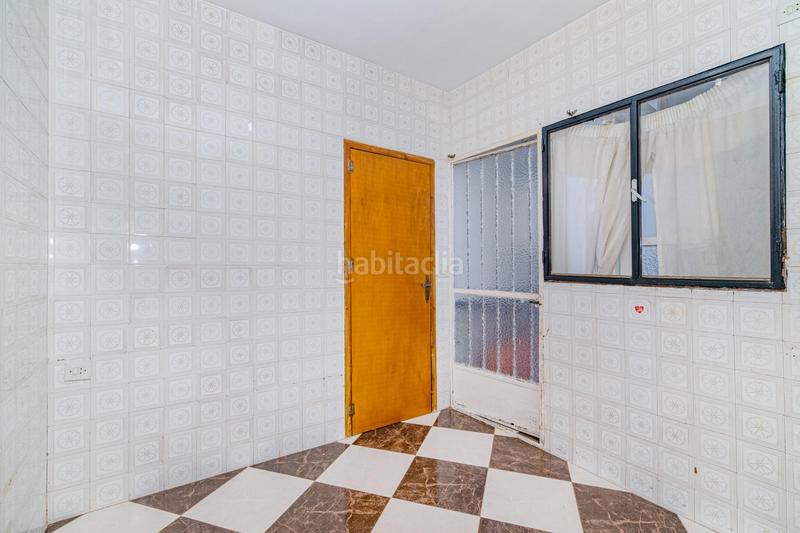 Foto 00ad6744-d401-47d0-bb22-550cdea96667. Reihenhaus in Íllora