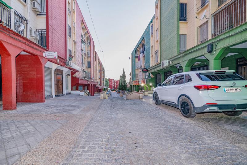 Foto 58545928-9db3-4449-8fa5-5c1926e03570. Local comercial a Casería de Montijo Granada