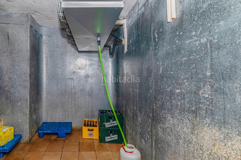 Foto bc15cdbb-d59e-44cf-82d1-0418767919ed. Locale commerciale in San Francisco Javier Granada