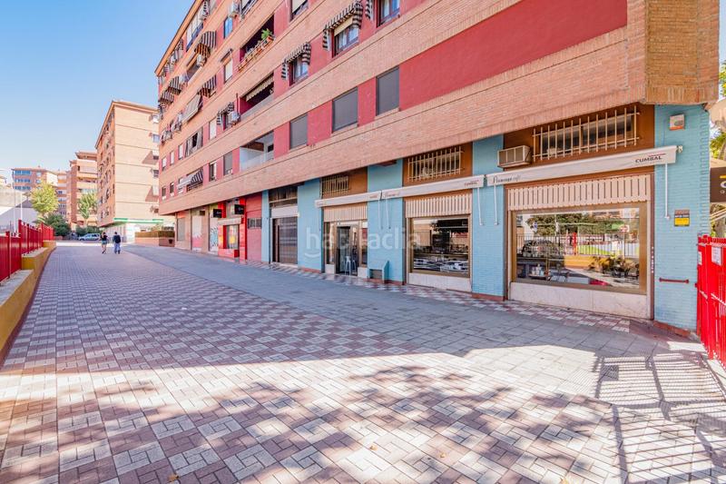 Foto deda6e58-878e-47df-9d95-89b815de804a. Locale commerciale in San Francisco Javier Granada