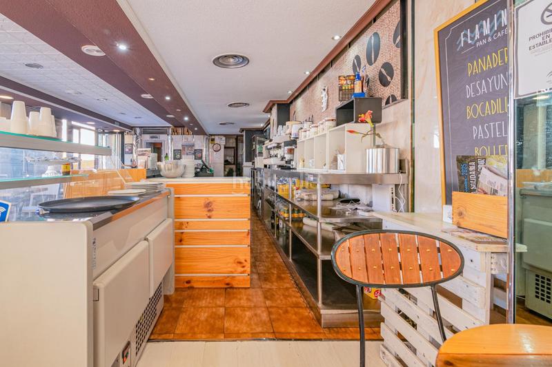 Foto ff16f6e7-b41f-40d5-a361-97e24fedf484. Locale commerciale in San Francisco Javier Granada