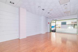 Local Comercial en CL AZORIN 3. GRANADA